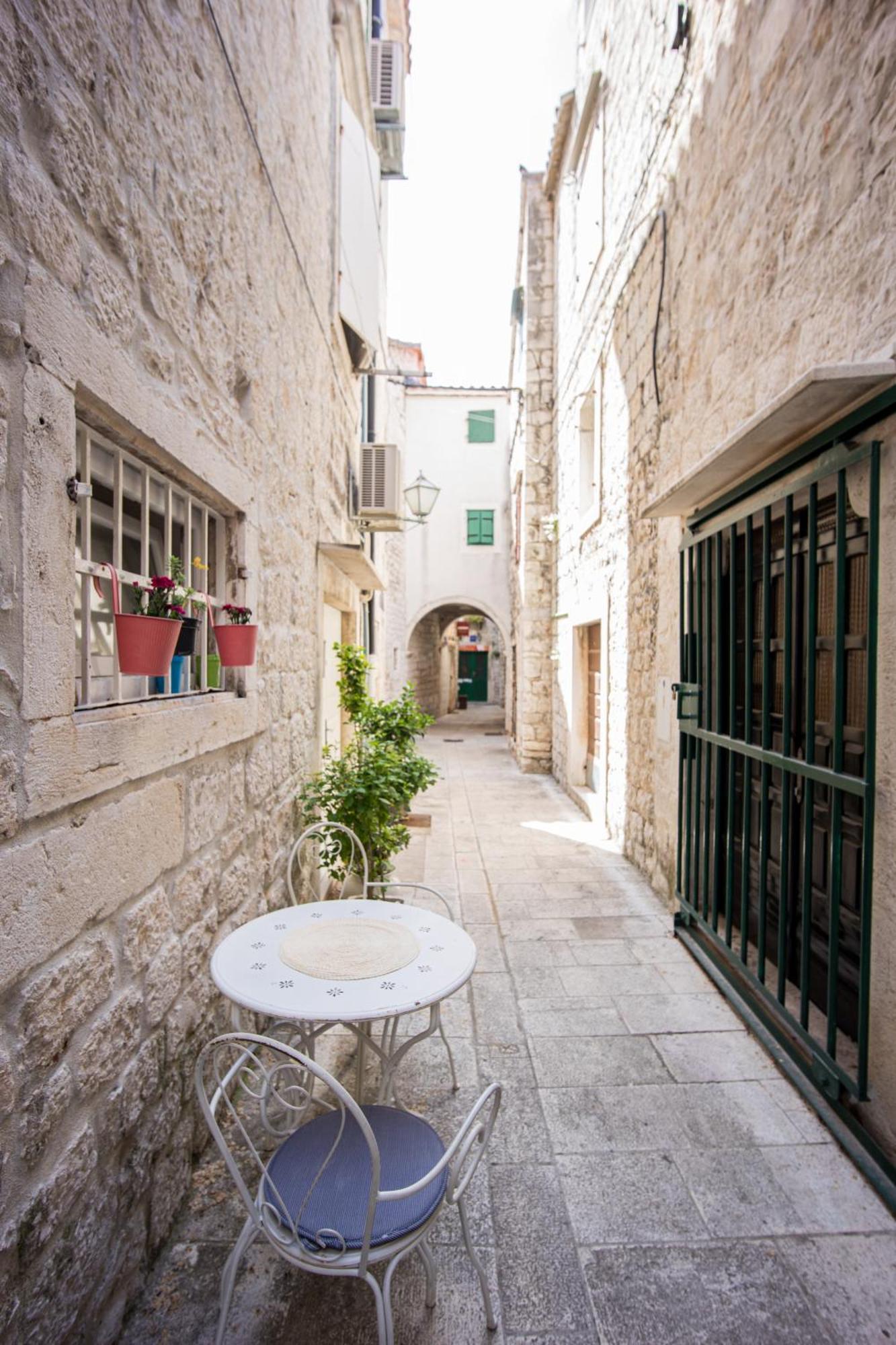 Tragos Lemon Tree Apartment Trogir Luaran gambar